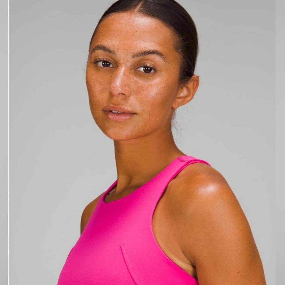 Lululemon Invigorate Training Tank Top, Sz 4 - Picture 4 of 4